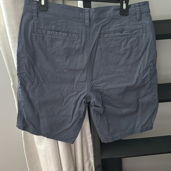 Hurley Shorts - Picture 2 of 3